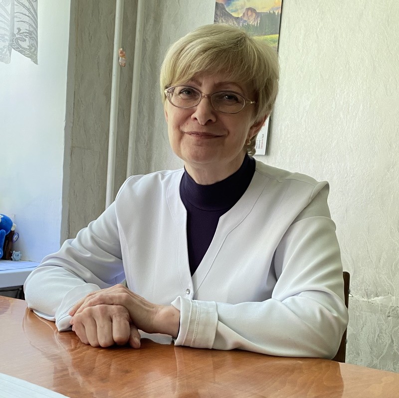 Шаповалова Олена Митрофанівна